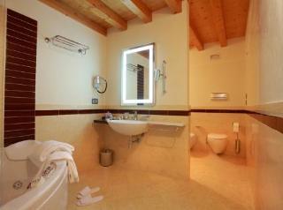 Hotel Al Tezzon 5*